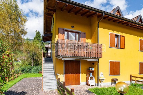 appartamento in vendita a Castione della Presolana