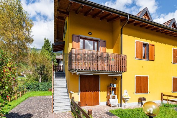 appartamento in vendita a Castione della Presolana