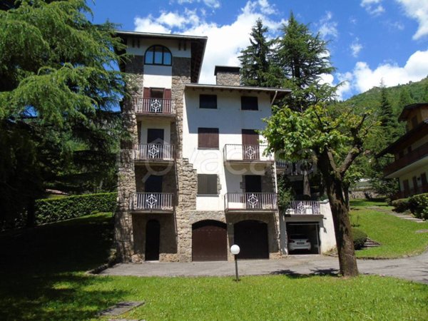 appartamento in vendita a Castione della Presolana