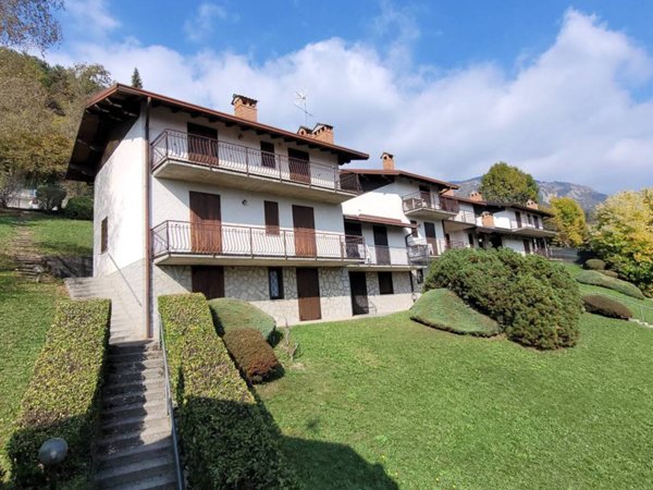 appartamento in vendita a Castione della Presolana