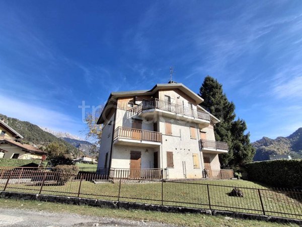 appartamento in vendita a Castione della Presolana