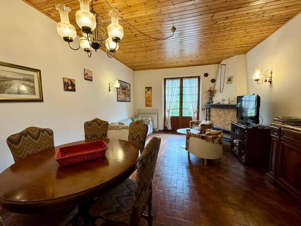 appartamento in vendita a Castione della Presolana