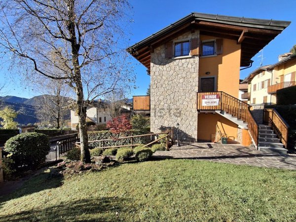 appartamento in vendita a Castione della Presolana