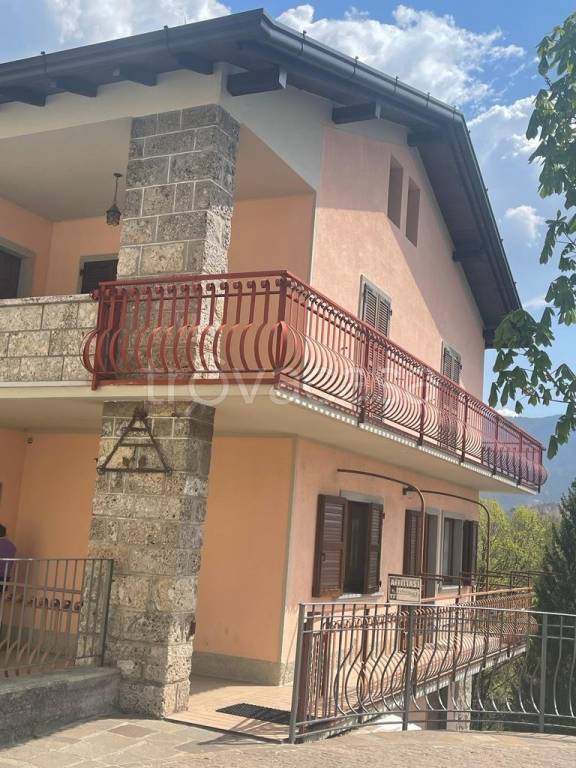 appartamento in vendita a Castione della Presolana