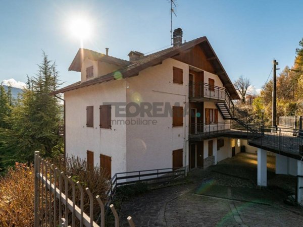 appartamento in vendita a Castione della Presolana