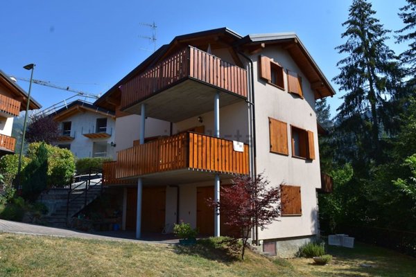 appartamento in vendita a Castione della Presolana