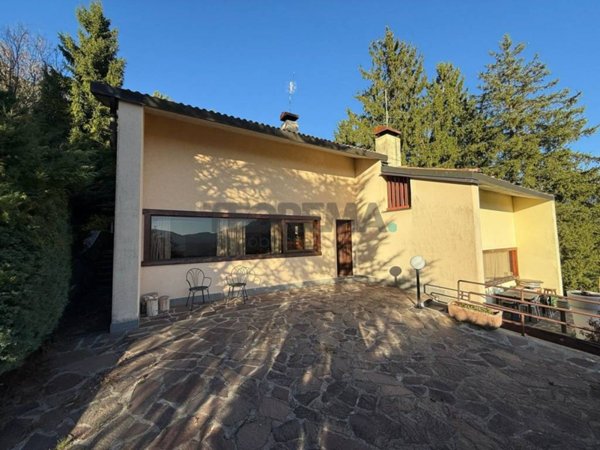 casa indipendente in vendita a Castione della Presolana
