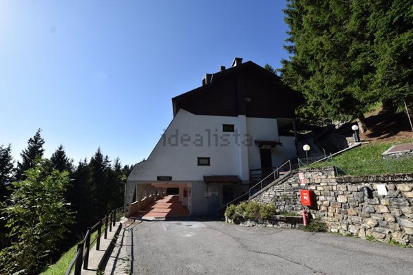 appartamento in vendita a Castione della Presolana