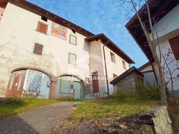 casa indipendente in vendita a Castione della Presolana