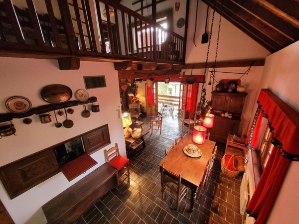 casa indipendente in vendita a Castione della Presolana