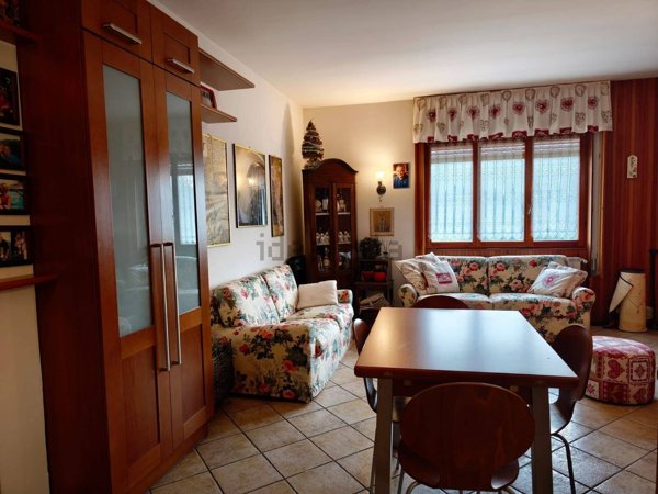 appartamento in vendita a Castione della Presolana