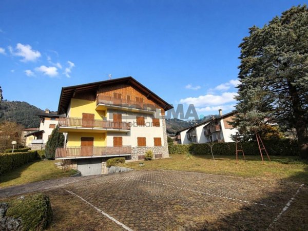 appartamento in vendita a Castione della Presolana