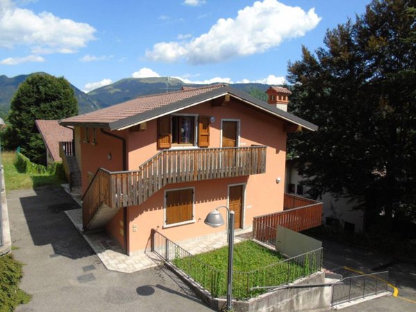 appartamento in vendita a Castione della Presolana