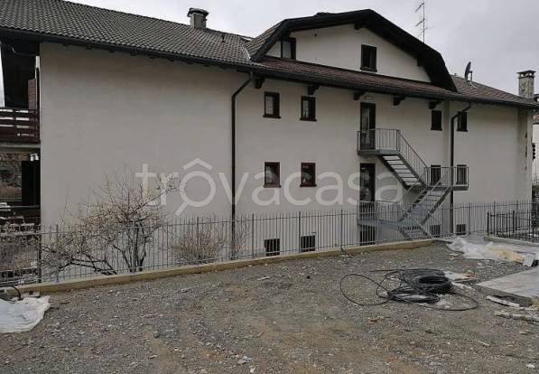 negozio in vendita a Castione della Presolana