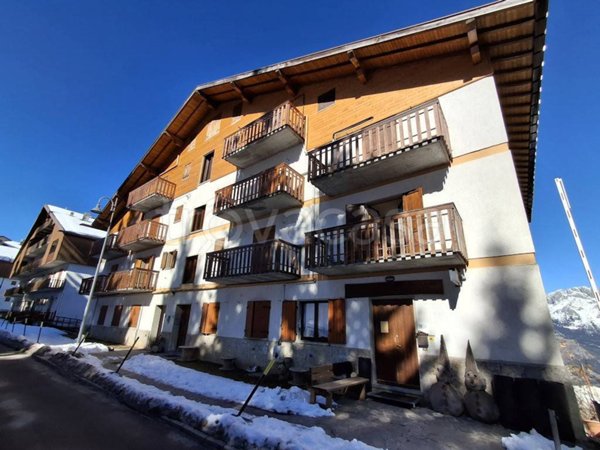 appartamento in vendita a Castione della Presolana