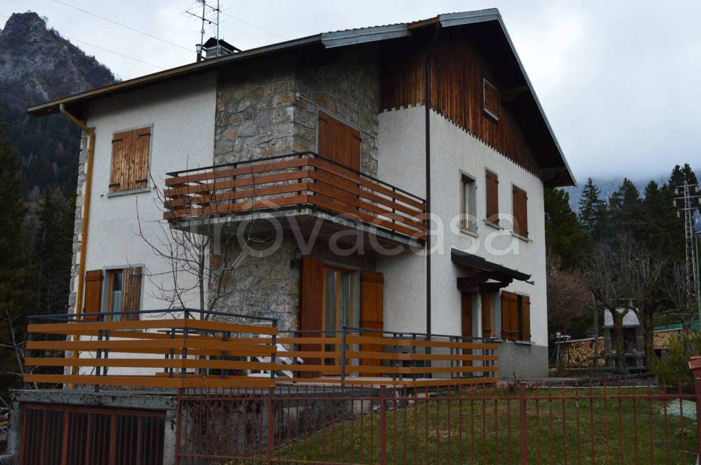 appartamento in vendita a Castione della Presolana