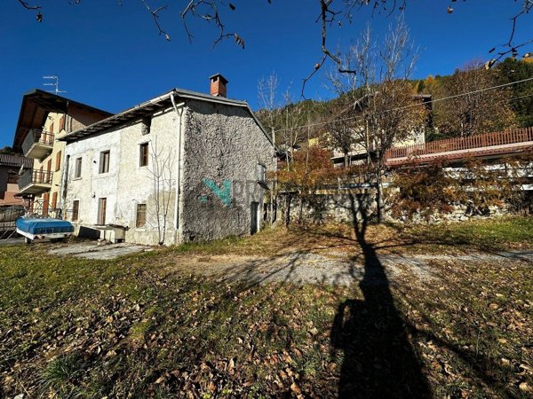 appartamento in vendita a Castione della Presolana