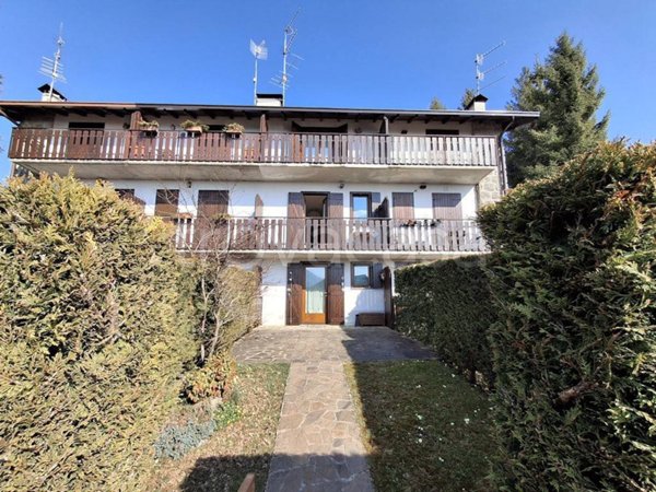 casa indipendente in vendita a Castione della Presolana