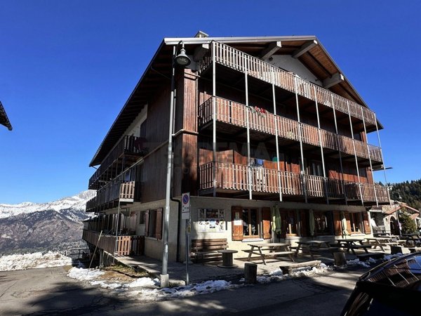 appartamento in vendita a Castione della Presolana