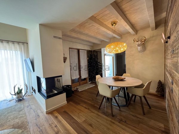 casa indipendente in vendita a Castione della Presolana