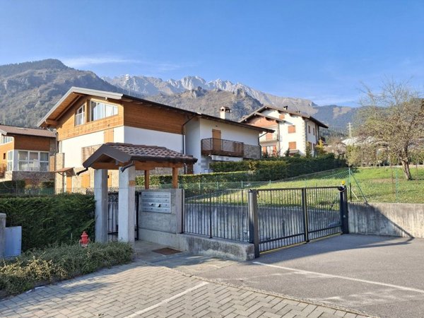 appartamento in vendita a Castione della Presolana