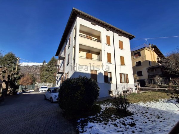 appartamento in vendita a Castione della Presolana
