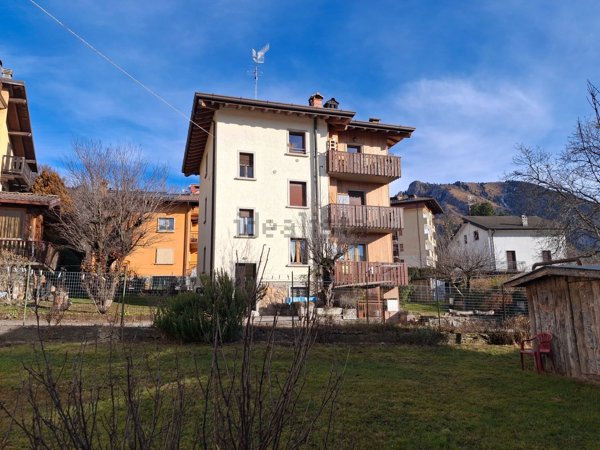 appartamento in vendita a Castione della Presolana