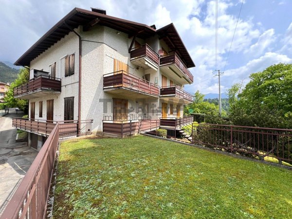 appartamento in vendita a Castione della Presolana