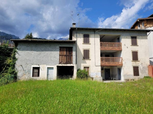 casa indipendente in vendita a Castione della Presolana