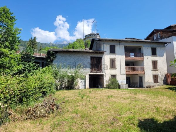 casale in vendita a Castione della Presolana