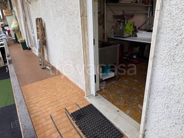 negozio in vendita a Castione della Presolana
