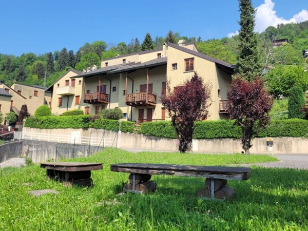 appartamento in vendita a Castione della Presolana