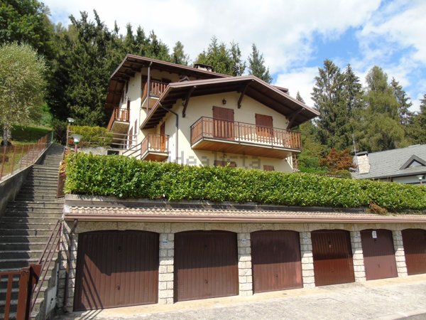 appartamento in vendita a Castione della Presolana