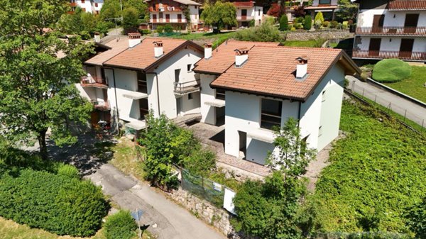appartamento in vendita a Castione della Presolana