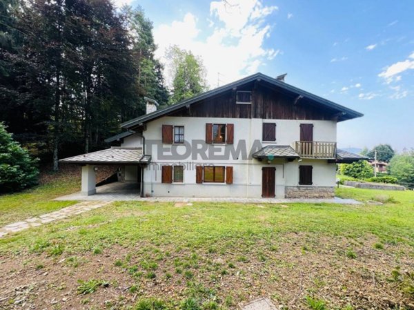 appartamento in vendita a Castione della Presolana