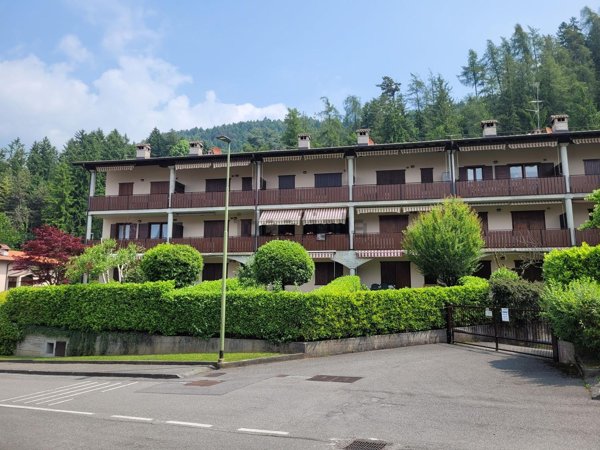 appartamento in vendita a Castione della Presolana