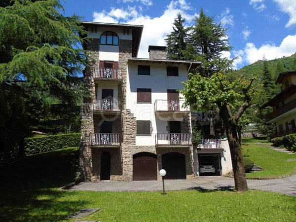 appartamento in vendita a Castione della Presolana