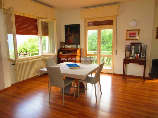 appartamento in vendita a Castro(BG)