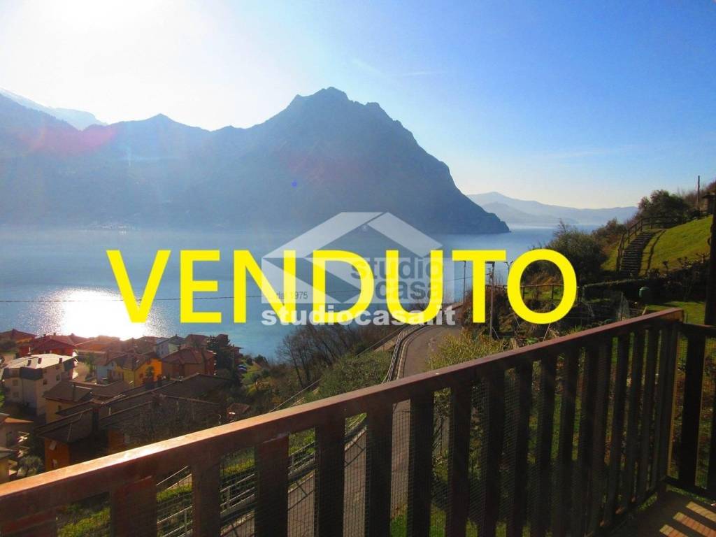 appartamento in vendita a Castro(BG)
