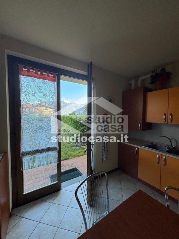 appartamento in vendita a Castro(BG)