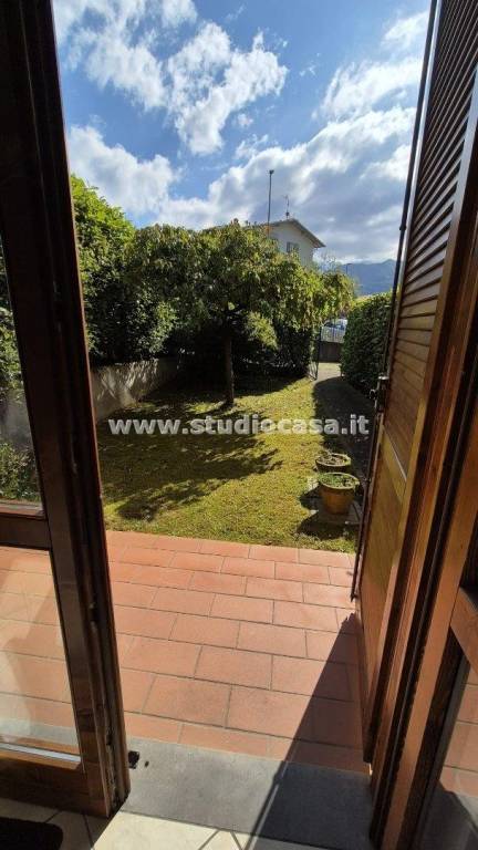 appartamento in vendita a Castro(BG)