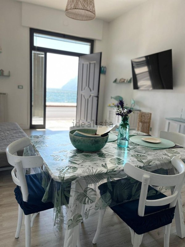 appartamento in vendita a Castro(BG)