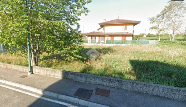 casa indipendente in vendita a Cavernago