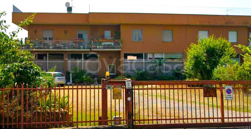 negozio in vendita a Cavernago