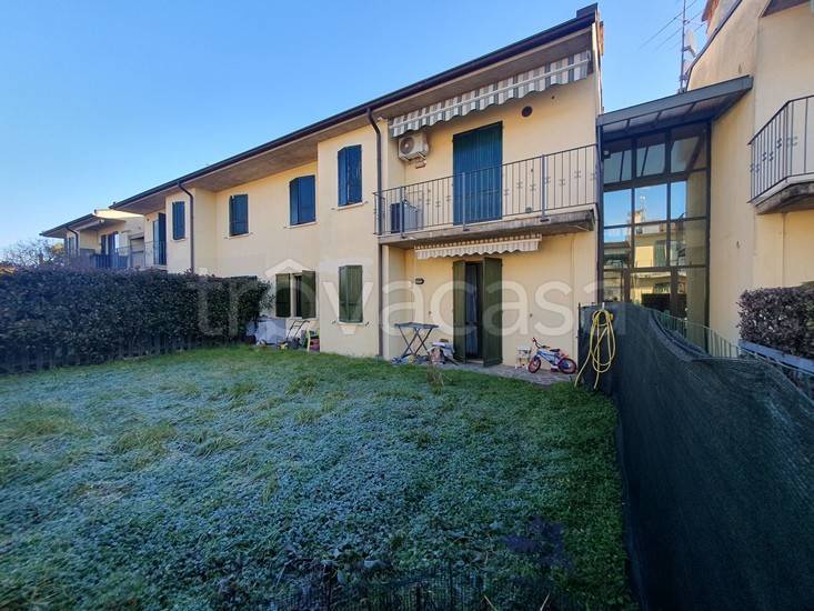 appartamento in vendita a Cavernago