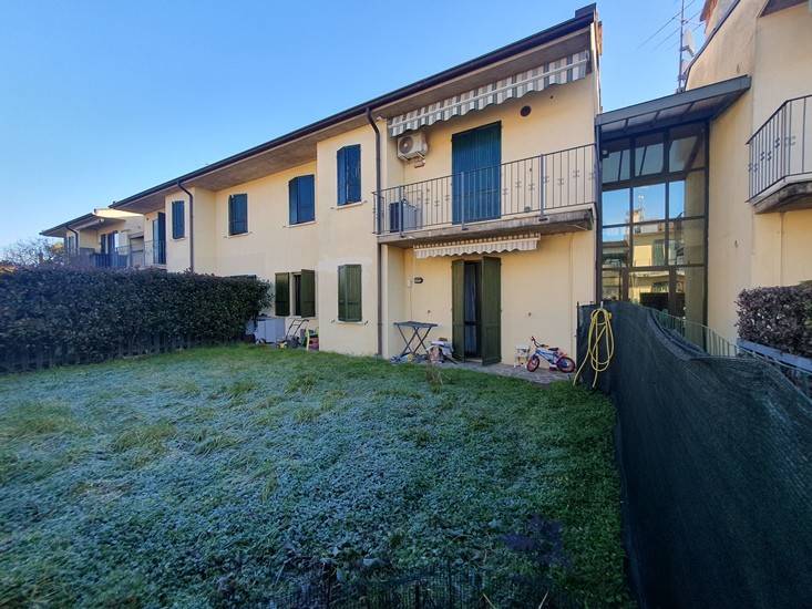 appartamento in vendita a Cavernago