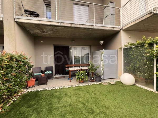 casa indipendente in vendita a Cazzano Sant'Andrea