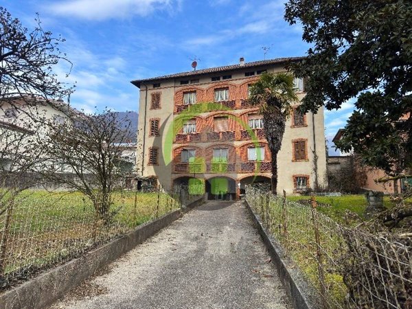 casa indipendente in vendita a Cazzano Sant'Andrea