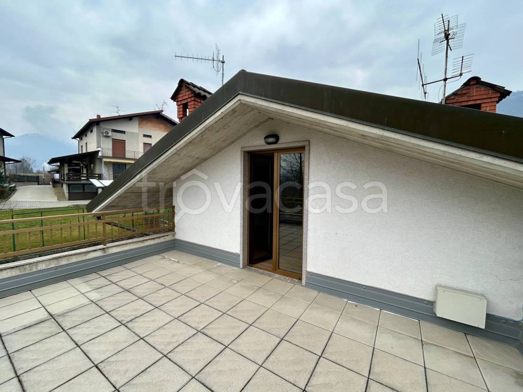 appartamento in vendita a Cazzano Sant'Andrea