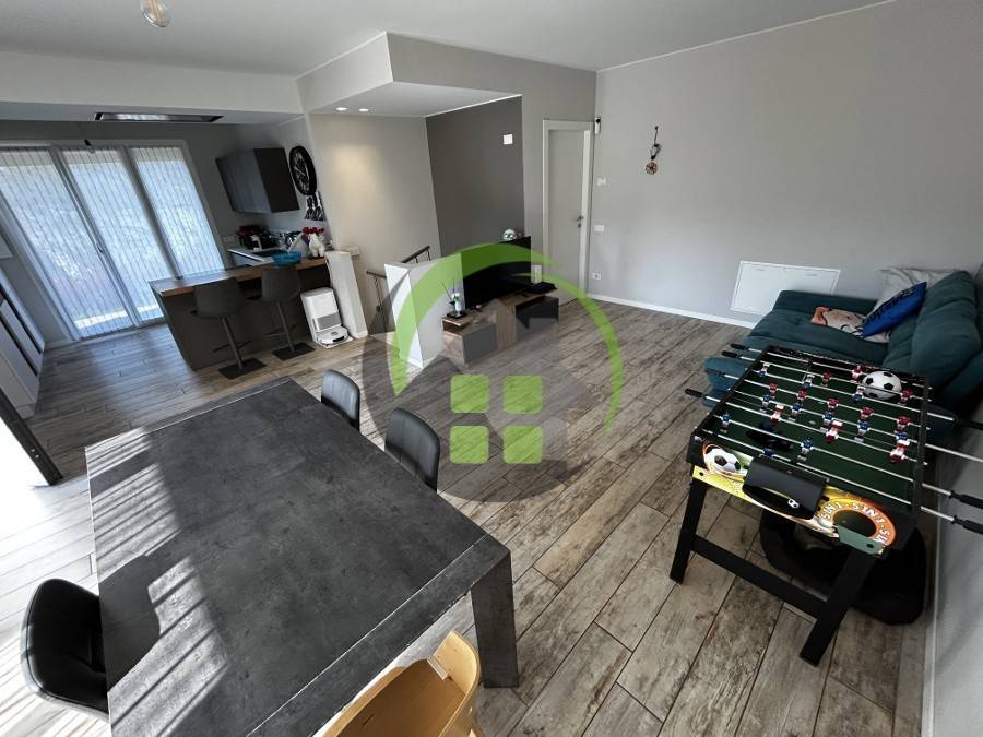 appartamento in vendita a Cazzano Sant'Andrea